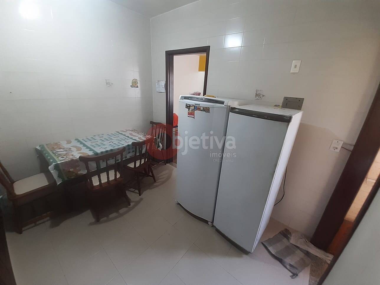 Apartamento à venda com 2 quartos, 70m² - Foto 13