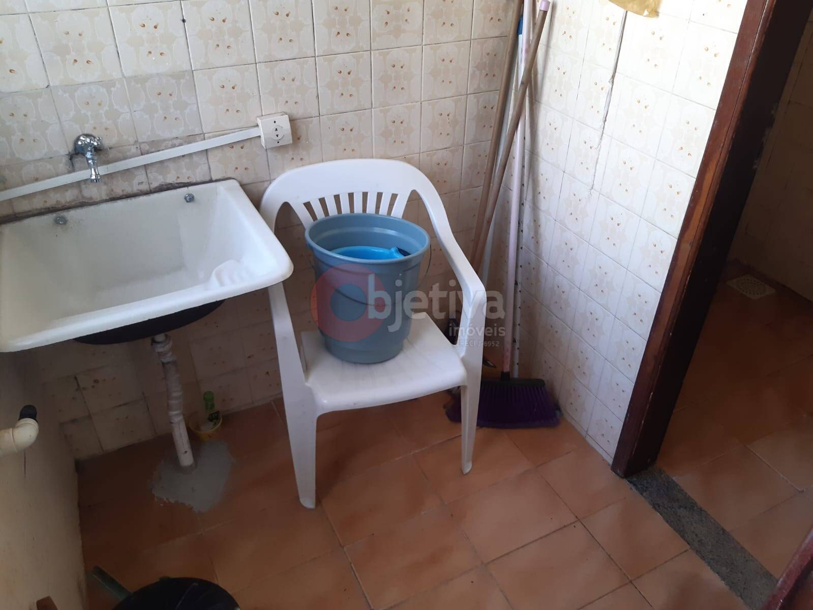 Apartamento à venda com 2 quartos, 70m² - Foto 15