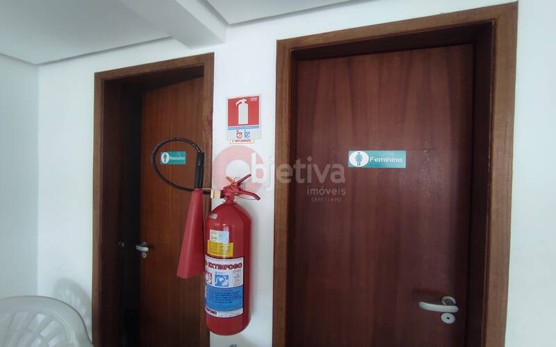 Apartamento à venda com 1 quarto, 60m² - Foto 23