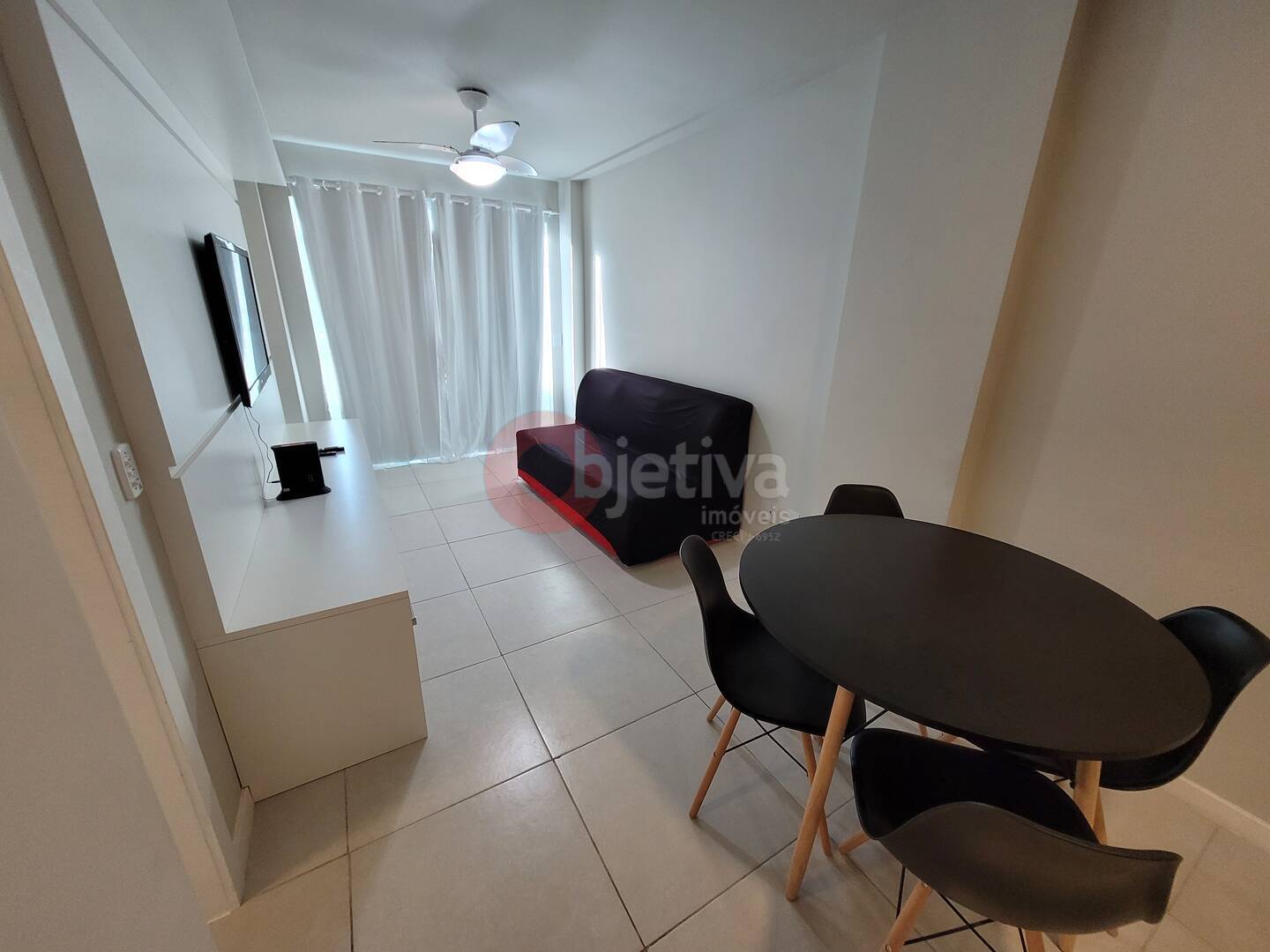 Apartamento à venda com 1 quarto, 60m² - Foto 4