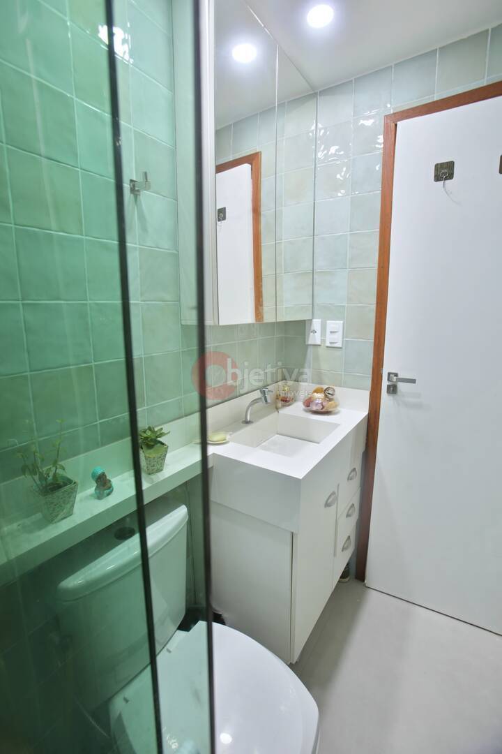 Casa à venda com 2 quartos, 60m² - Foto 19