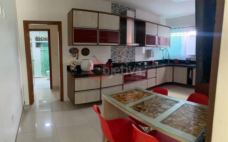 Casa à venda com 4 quartos, 102m² - Foto 22