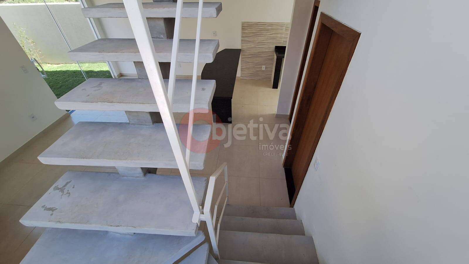 Casa à venda com 3 quartos, 100m² - Foto 13