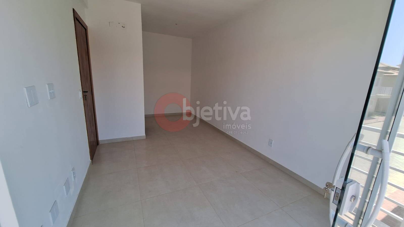 Casa à venda com 3 quartos, 100m² - Foto 22