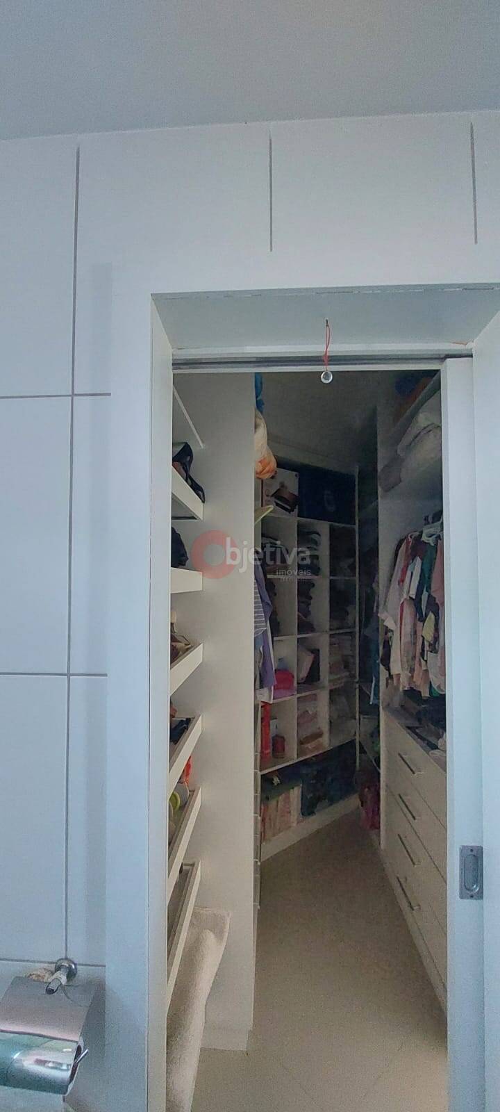 Casa à venda com 4 quartos, 108m² - Foto 11