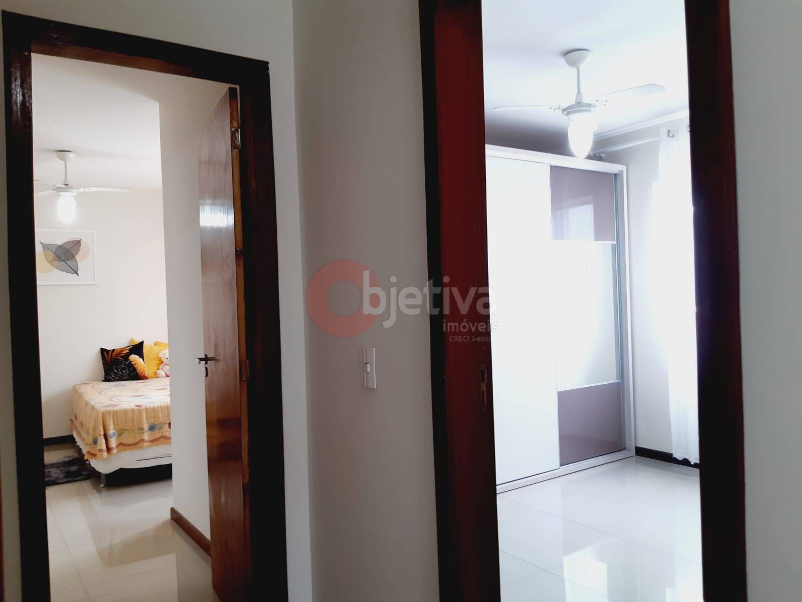 Casa de Condomínio à venda com 3 quartos, 300m² - Foto 18