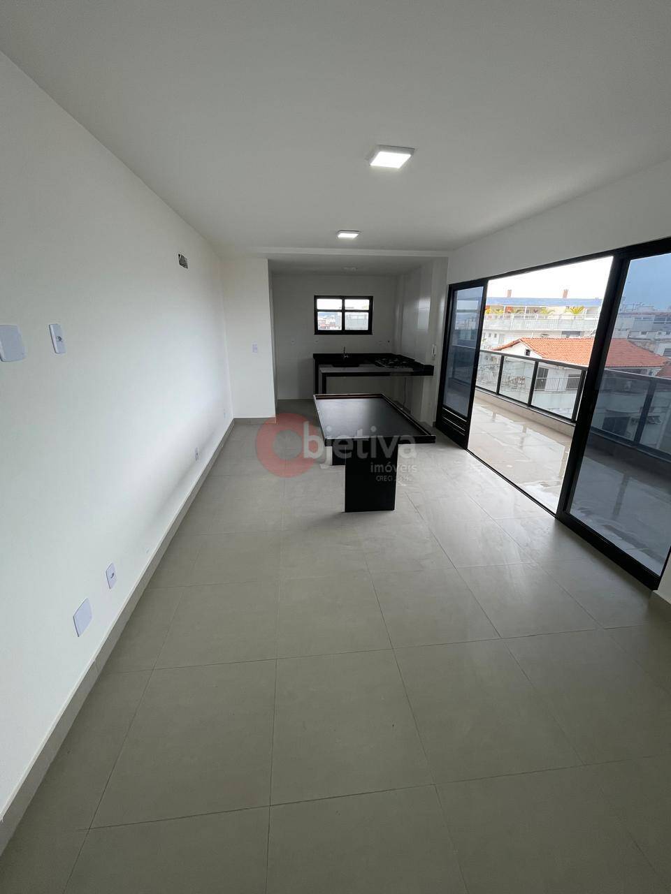 Apartamento à venda com 2 quartos, 103m² - Foto 3