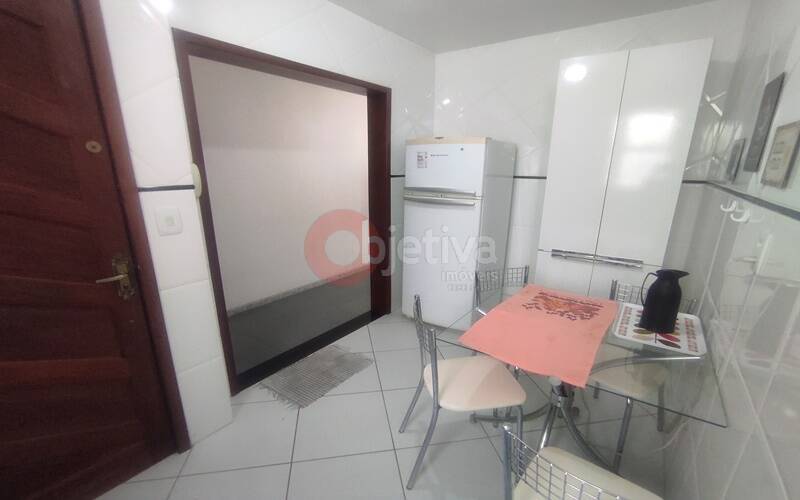 Apartamento à venda com 2 quartos, 85m² - Foto 11