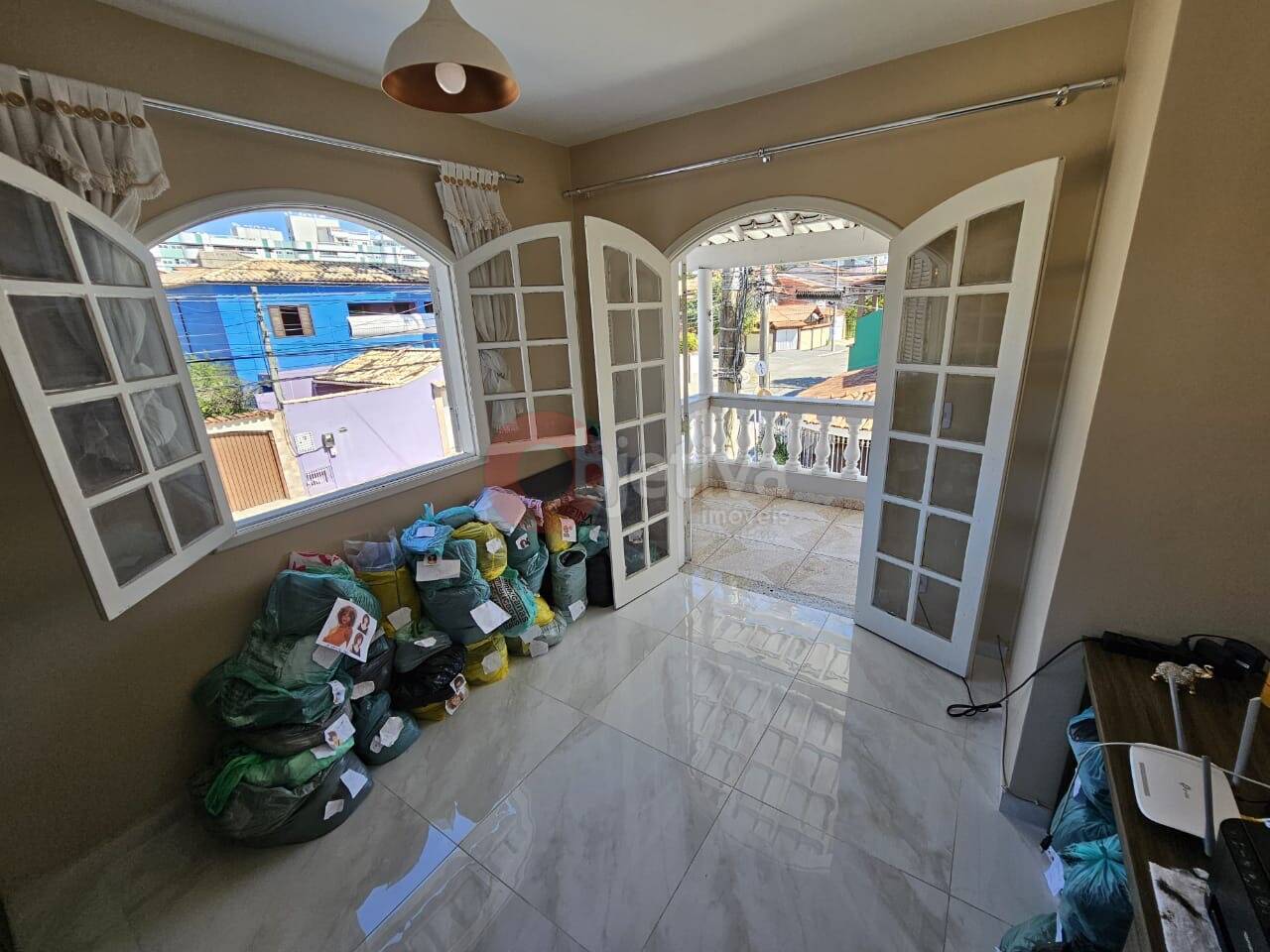 Casa à venda com 3 quartos, 119m² - Foto 12