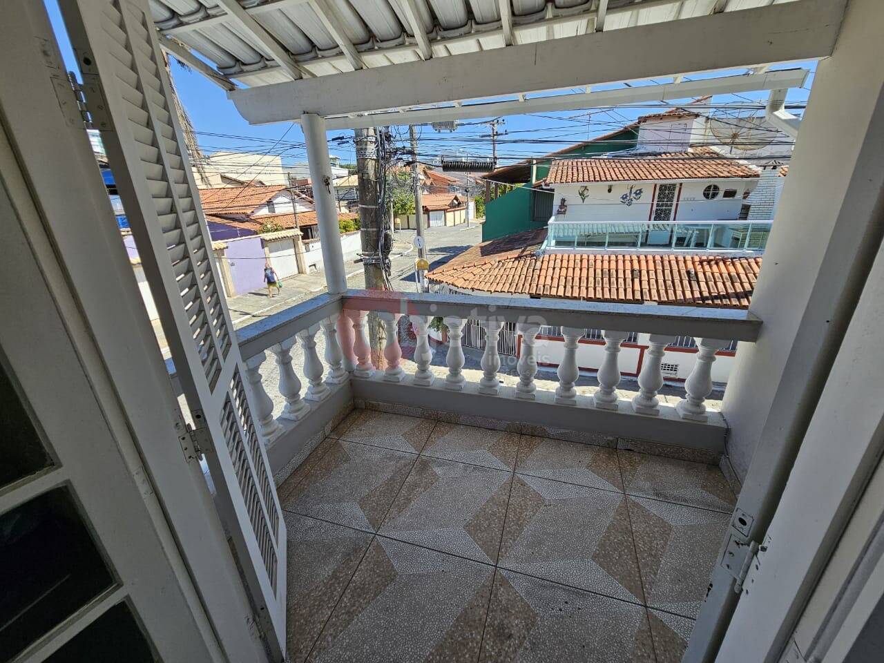 Casa à venda com 3 quartos, 119m² - Foto 4