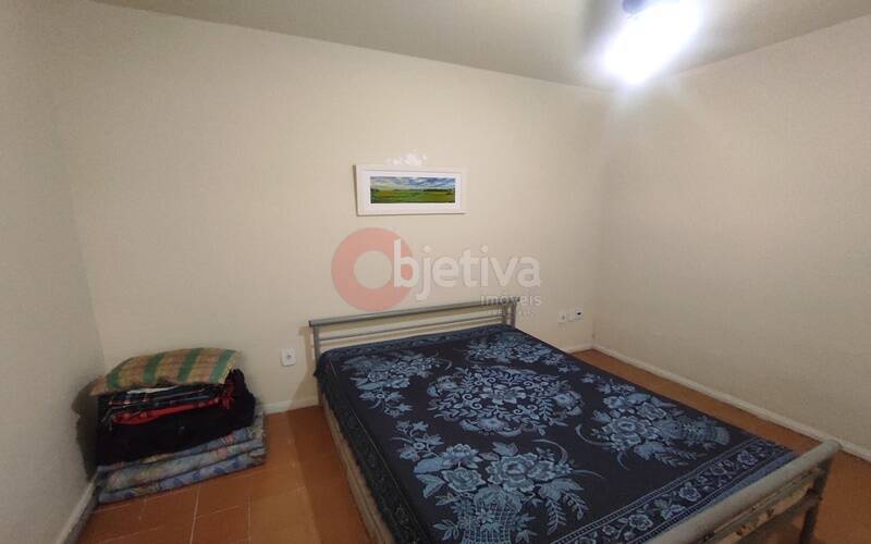 Apartamento à venda com 2 quartos, 70m² - Foto 12