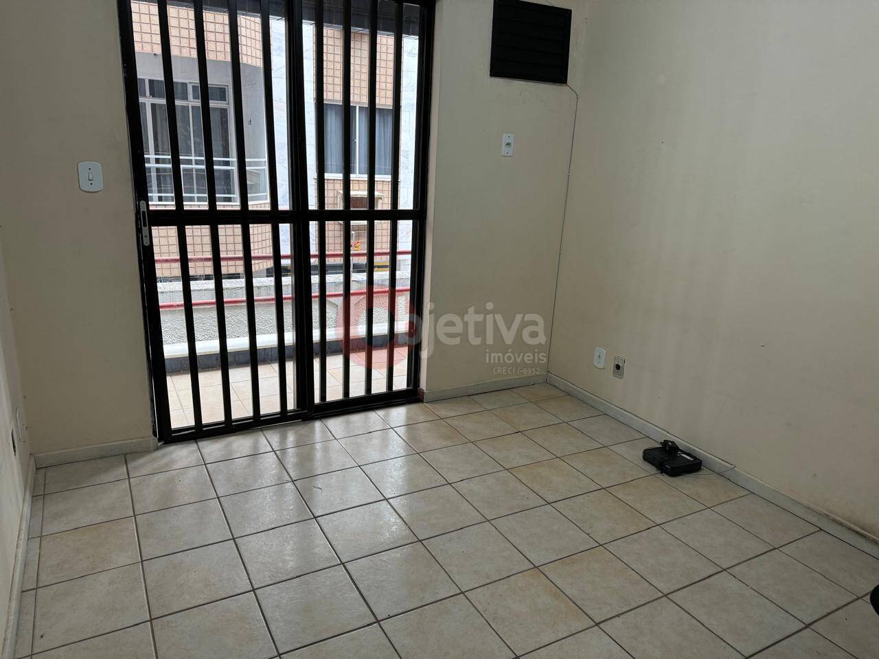 Apartamento à venda com 2 quartos, 54m² - Foto 8