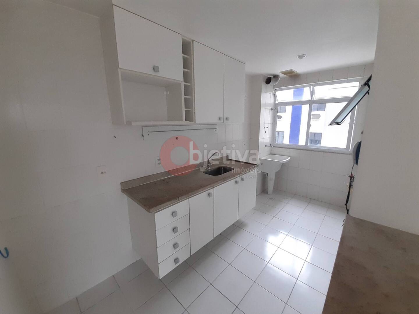 Apartamento para alugar com 3 quartos, 95m² - Foto 15