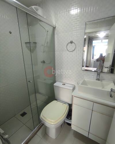 Apartamento à venda com 2 quartos, 75m² - Foto 12