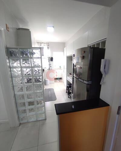 Apartamento à venda com 2 quartos, 75m² - Foto 13