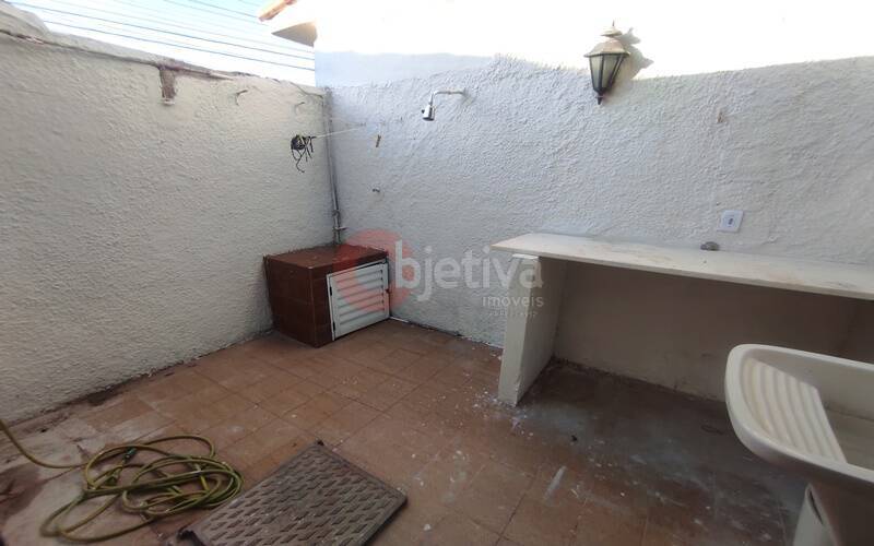 Casa de Condomínio para alugar com 3 quartos, 70m² - Foto 13