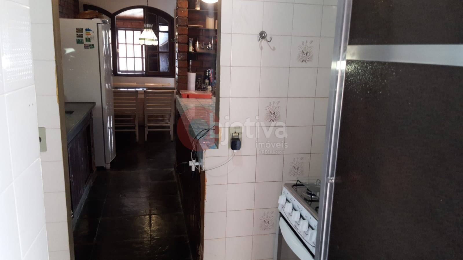 Casa de Condomínio à venda com 4 quartos, 90m² - Foto 14