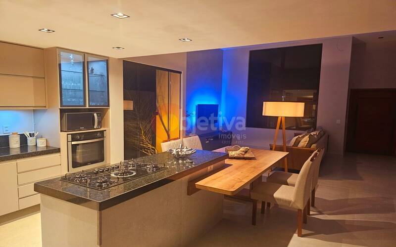 Casa de Condomínio à venda com 3 quartos, 225m² - Foto 7