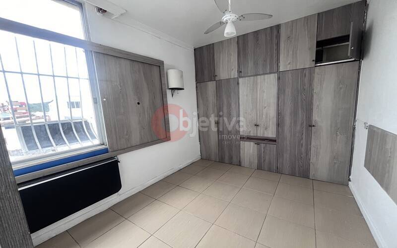 Apartamento à venda com 2 quartos, 75m² - Foto 5