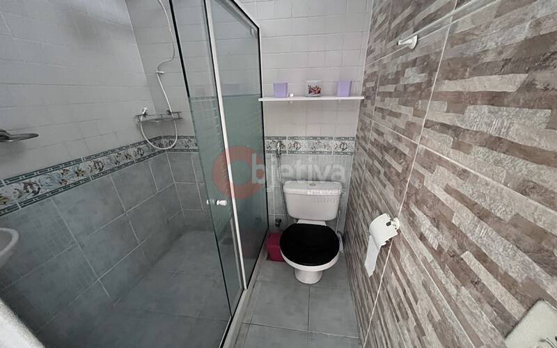 Apartamento à venda com 2 quartos, 75m² - Foto 4