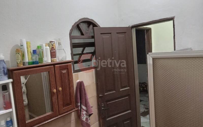 Casa para alugar com 3 quartos, 125m² - Foto 26