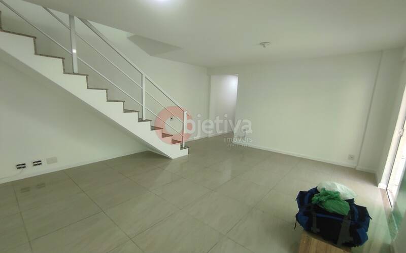 Cobertura à venda com 3 quartos, 150m² - Foto 3