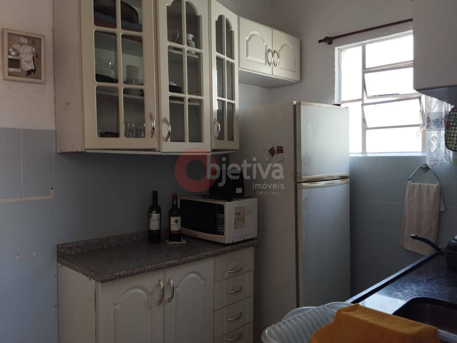 Casa à venda com 3 quartos, 100m² - Foto 6