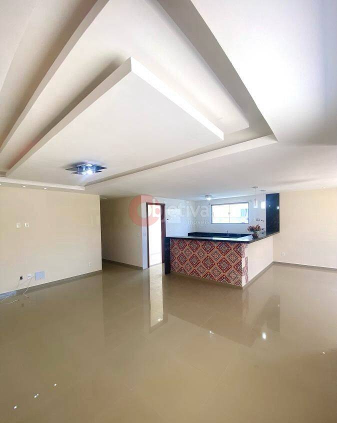 Casa à venda com 3 quartos, 300m² - Foto 9