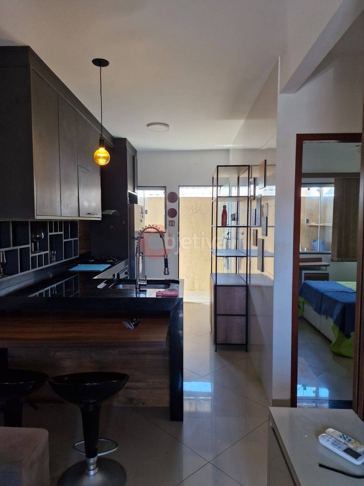 Casa de Condomínio à venda com 2 quartos, 113m² - Foto 2