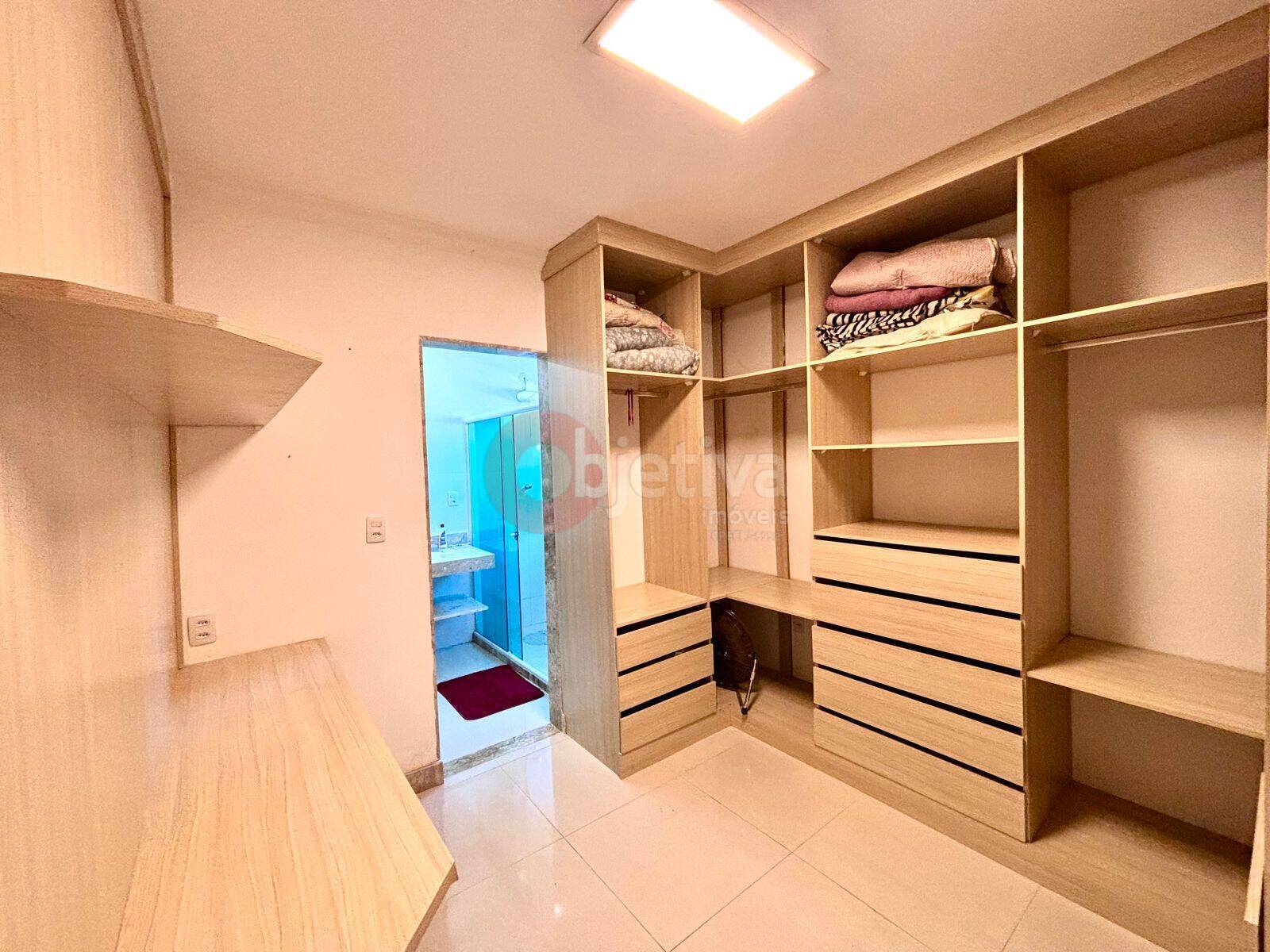 Casa à venda com 2 quartos, 380m² - Foto 13