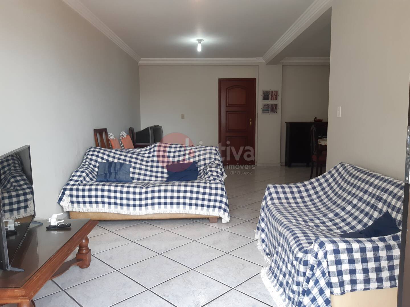 Apartamento à venda com 3 quartos, 121m² - Foto 9