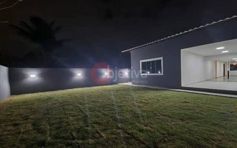 Casa para alugar com 3 quartos, 300m² - Foto 2