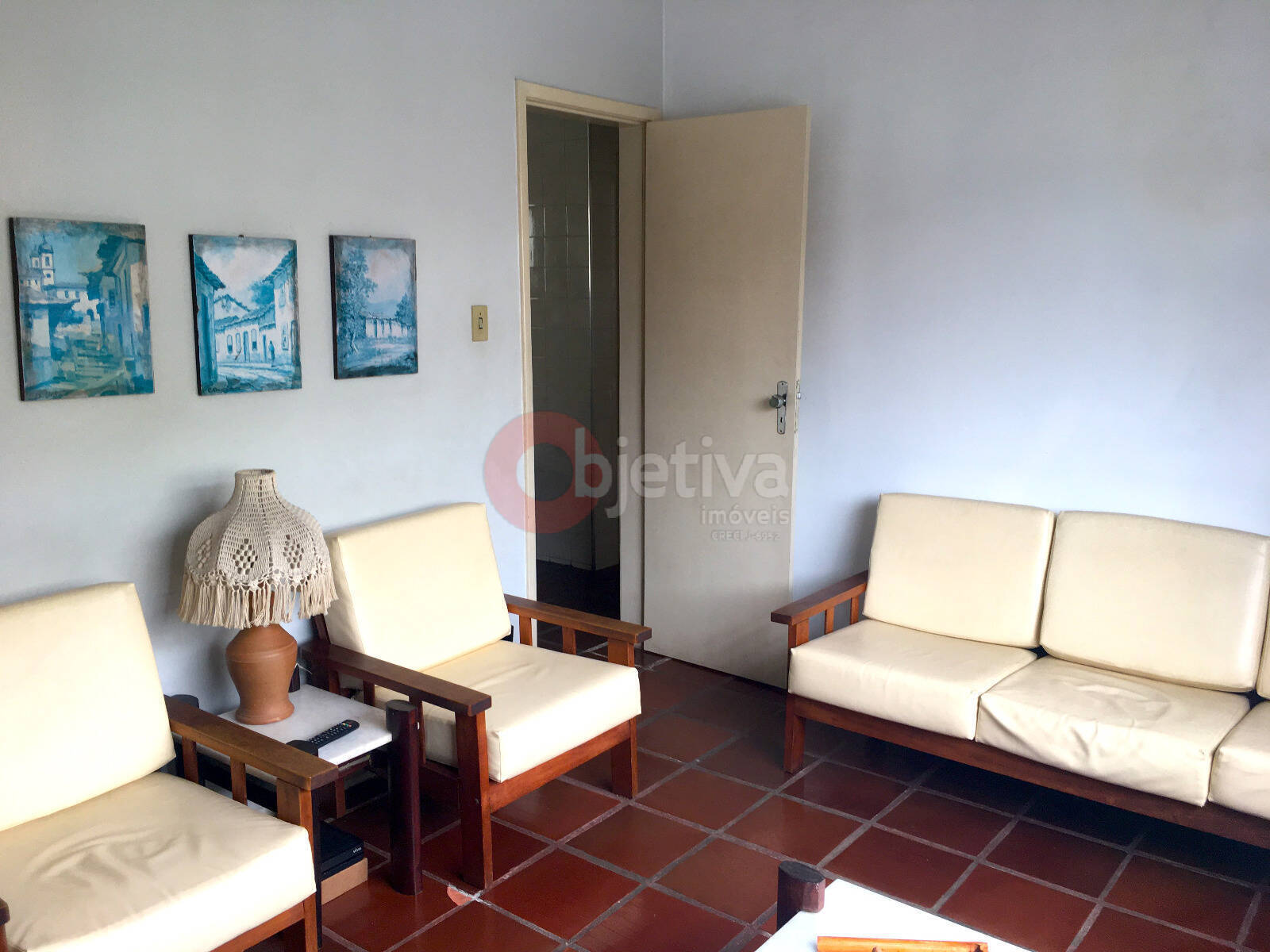 Apartamento à venda com 2 quartos, 75m² - Foto 1