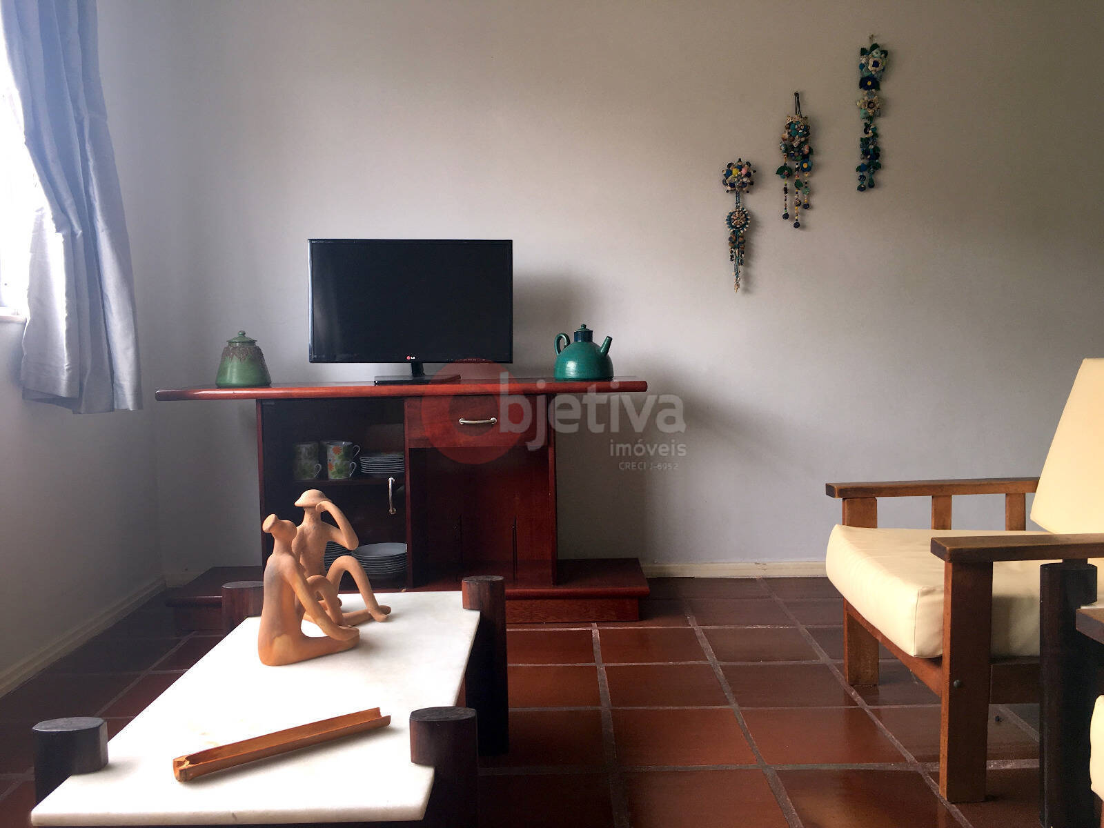 Apartamento à venda com 2 quartos, 75m² - Foto 3