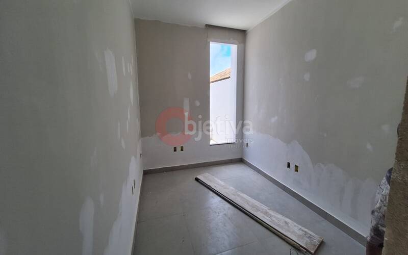 Casa à venda com 2 quartos, 55m² - Foto 10