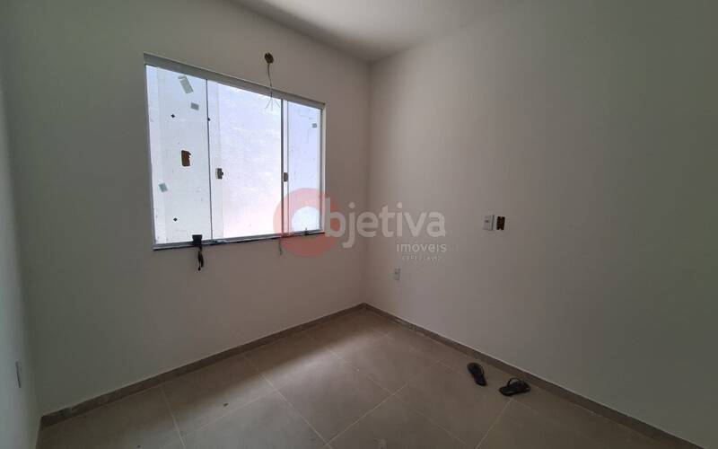 Casa à venda com 2 quartos, 65m² - Foto 10