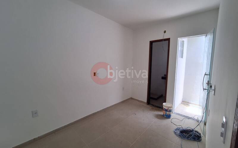 Casa à venda com 2 quartos, 65m² - Foto 8