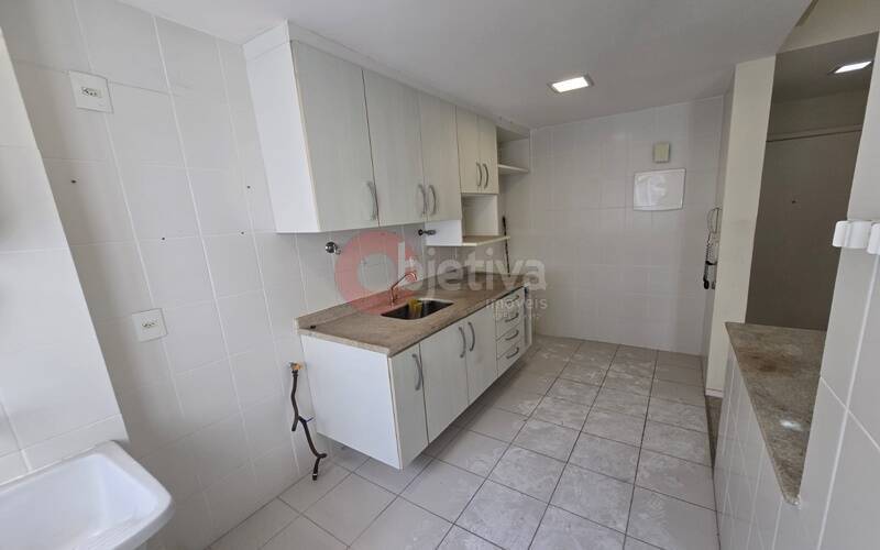 Apartamento para alugar com 2 quartos, 75m² - Foto 6