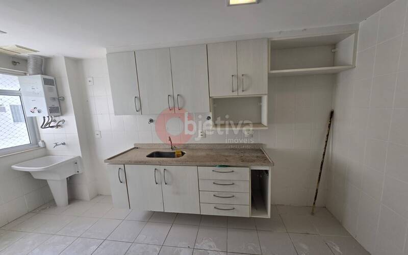 Apartamento para alugar com 2 quartos, 75m² - Foto 7