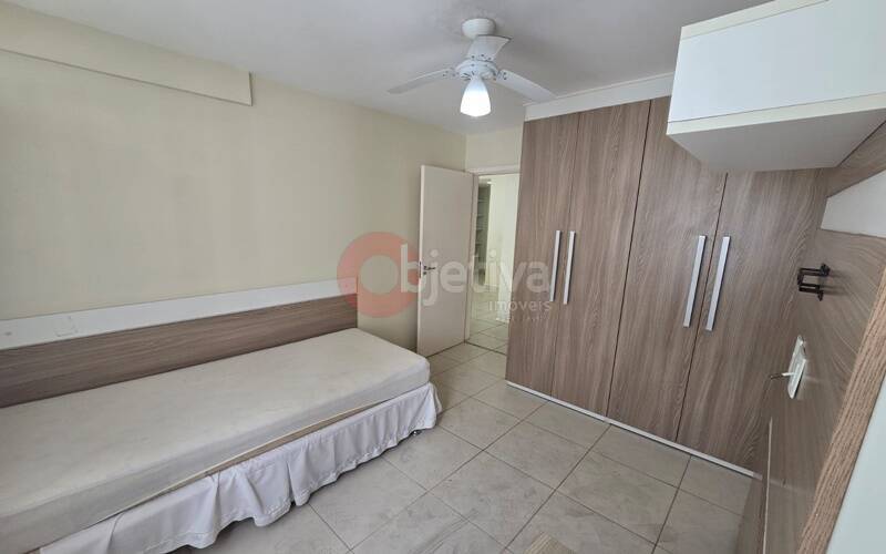 Apartamento para alugar com 2 quartos, 75m² - Foto 10