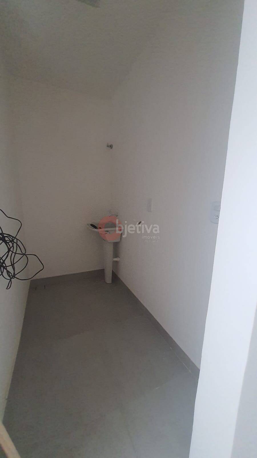 Apartamento para alugar com 2 quartos, 85m² - Foto 9