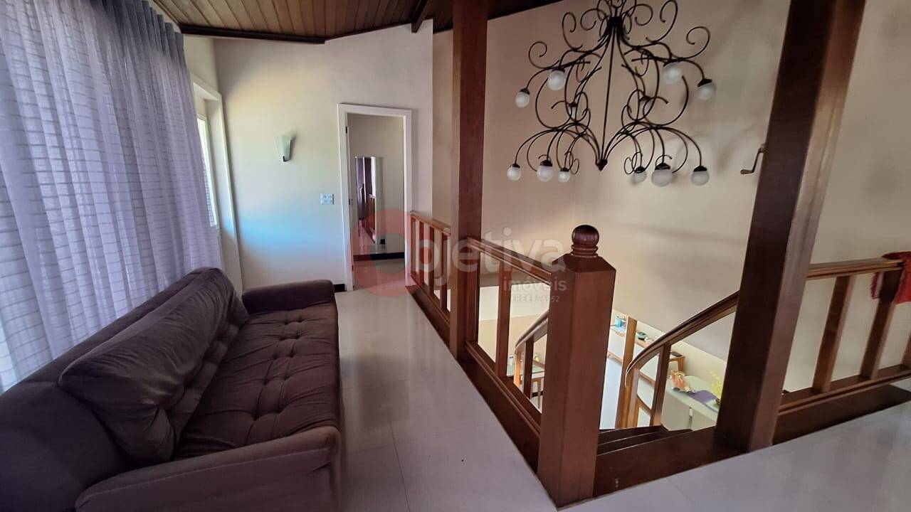 Casa à venda e aluguel com 3 quartos, 294m² - Foto 32