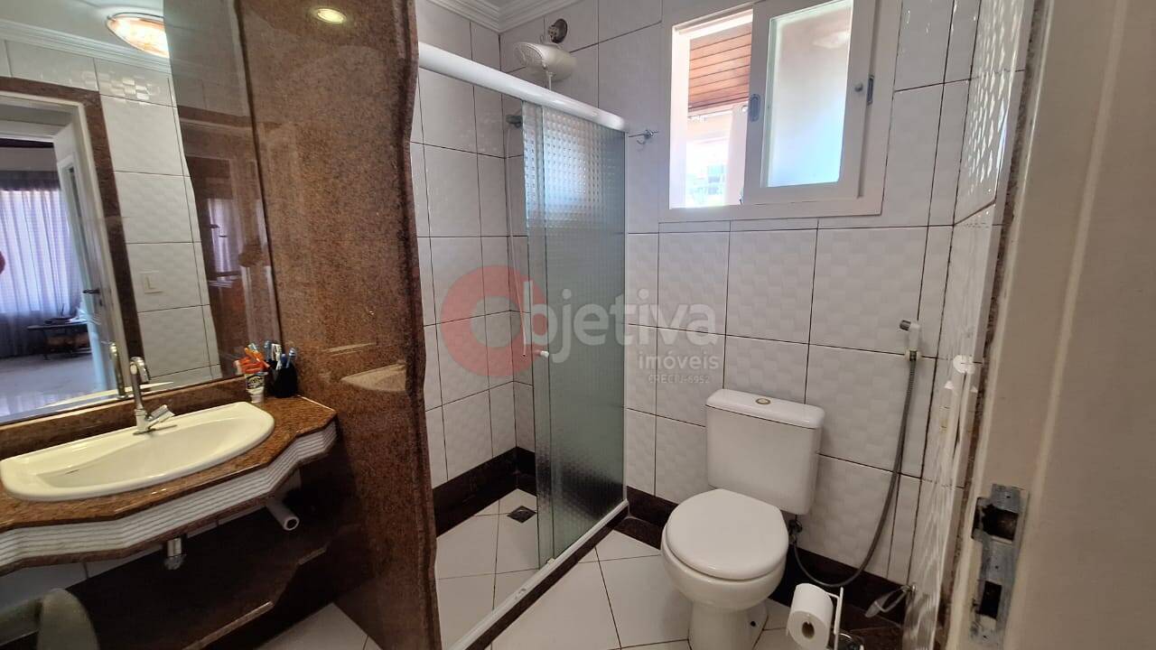 Casa à venda e aluguel com 3 quartos, 294m² - Foto 33