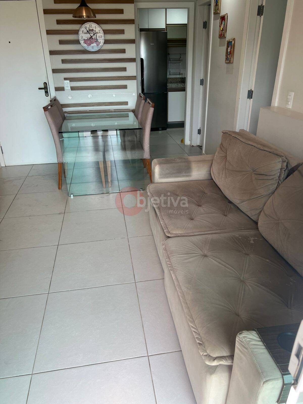 Apartamento à venda com 1 quarto, 57m² - Foto 2