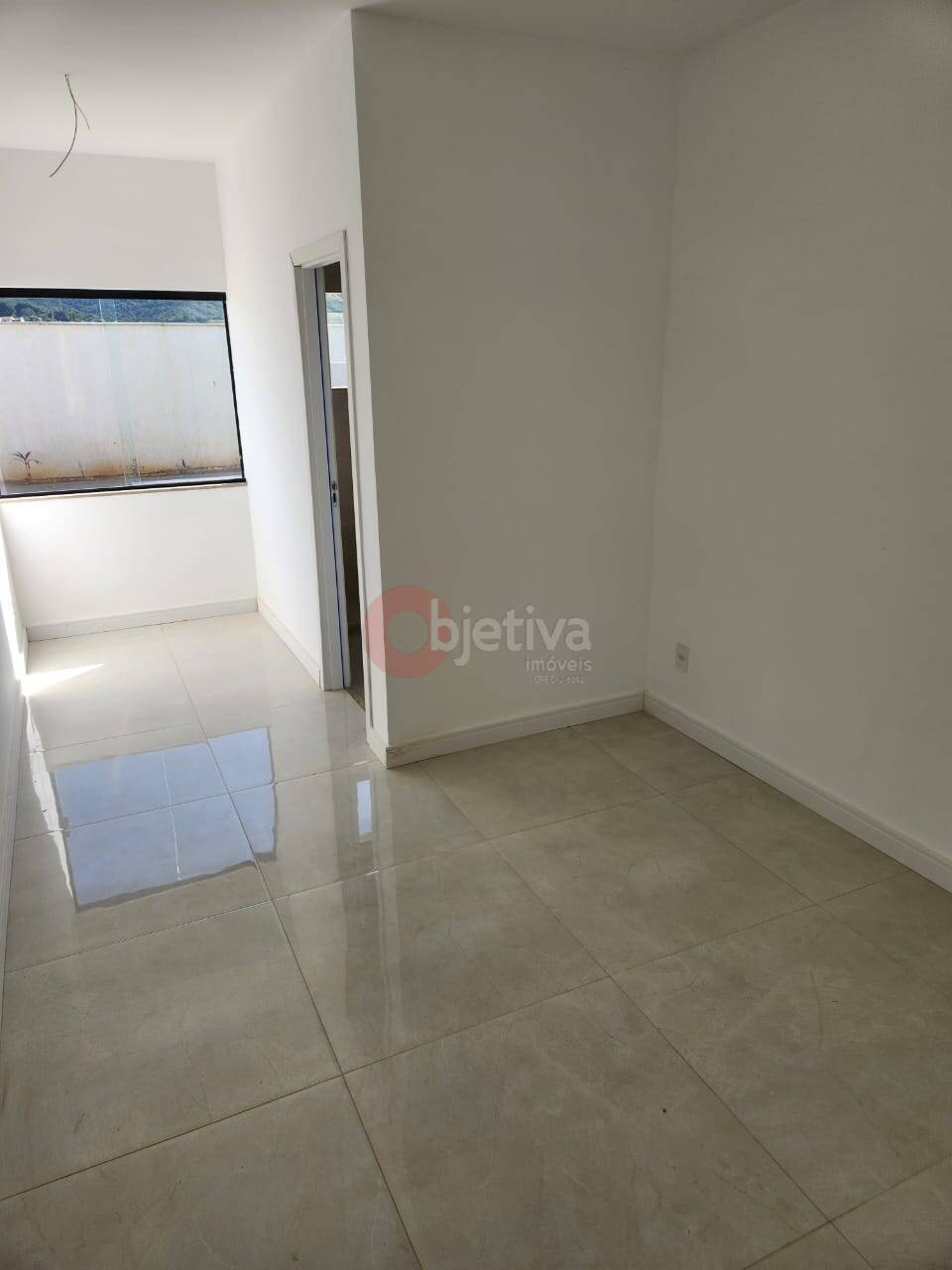 Casa à venda com 4 quartos, 125m² - Foto 12