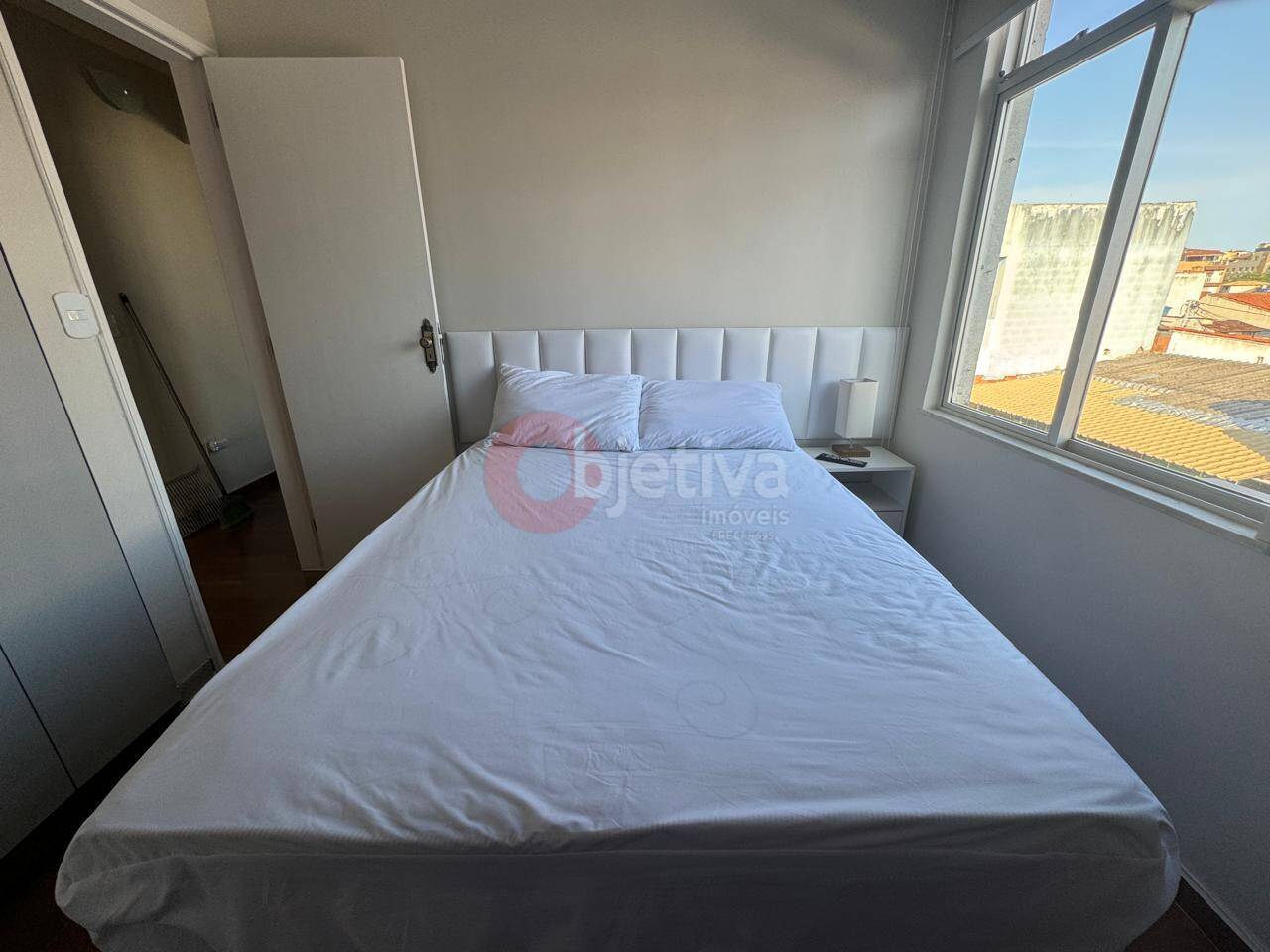 Apartamento à venda com 2 quartos, 95m² - Foto 11