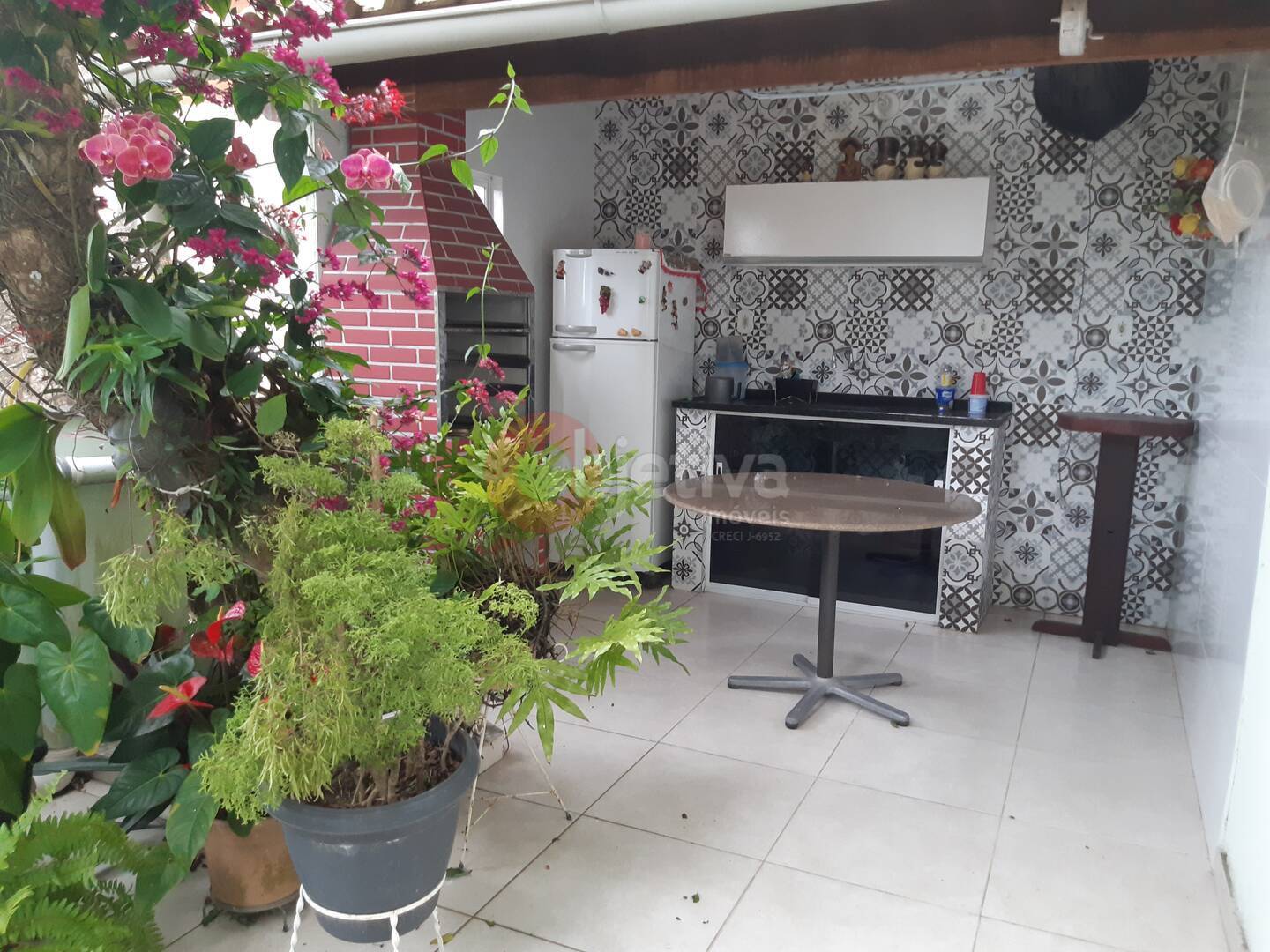 Casa à venda com 2 quartos, 86m² - Foto 27