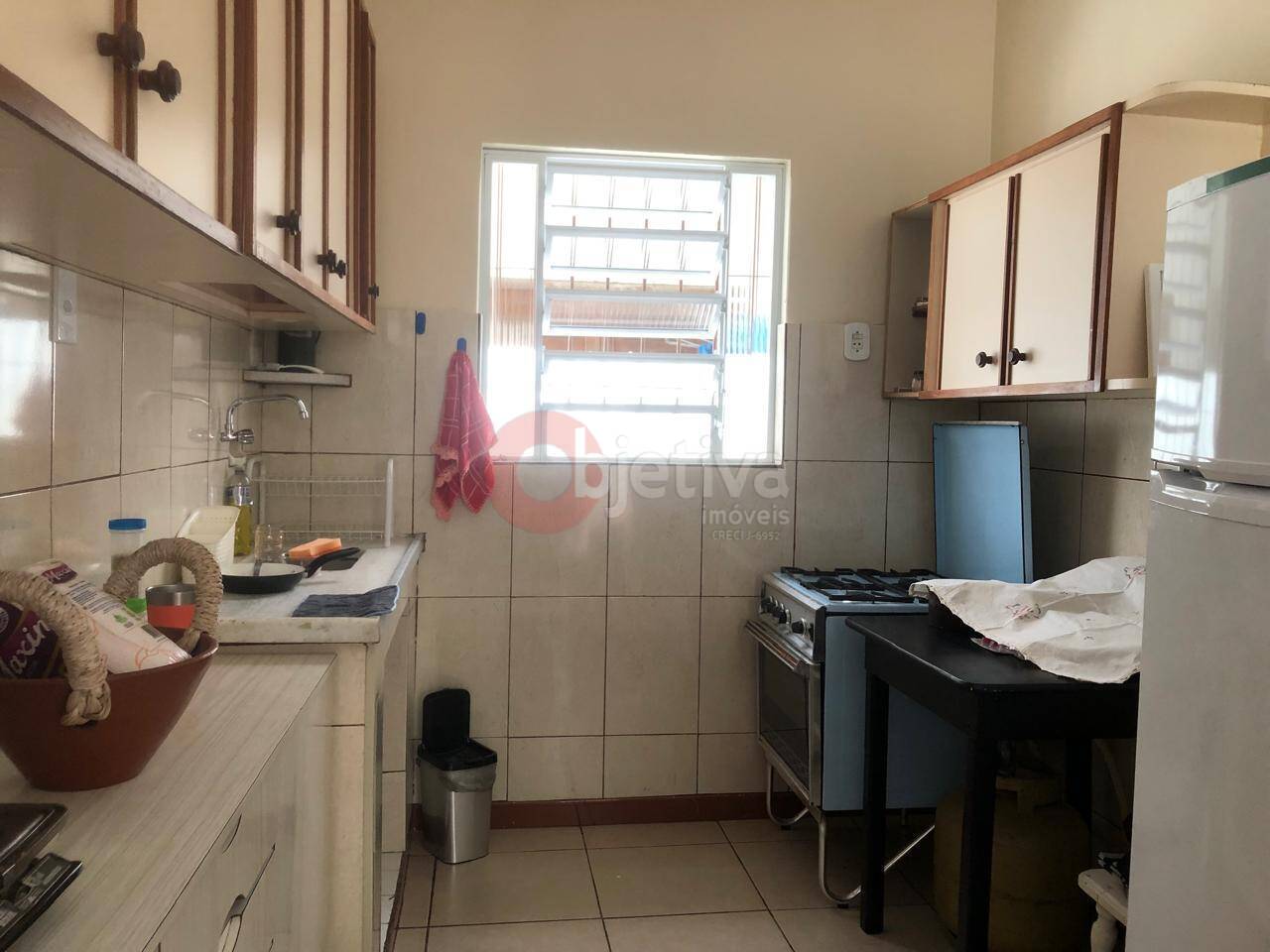 Casa à venda com 2 quartos, 56m² - Foto 3