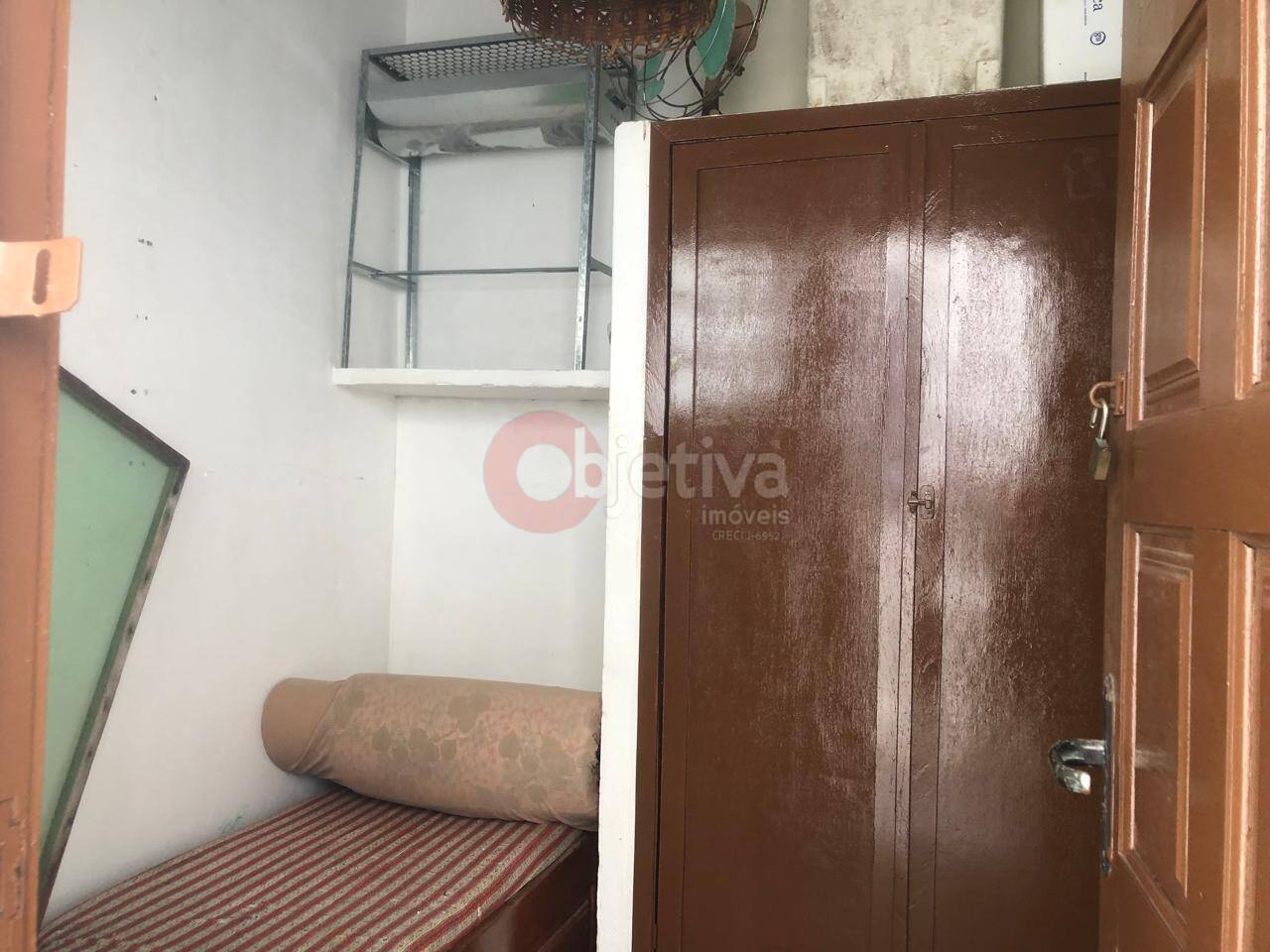 Casa à venda com 2 quartos, 56m² - Foto 22