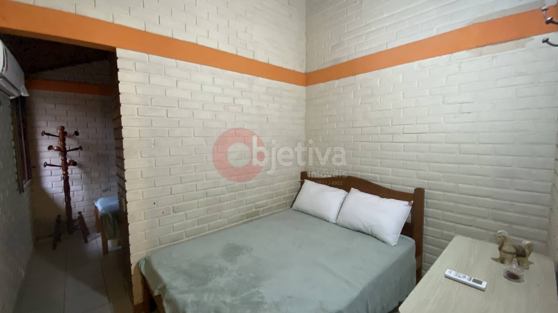 Casa à venda com 3 quartos, 110m² - Foto 11